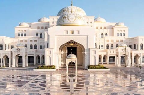 Privat Abu Dhabi City och historisk rundtur från Dubai