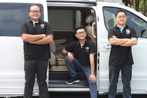 ~Chauffeur:KLIA Airport to Kuala Lumpur City Centre Van Transfer
