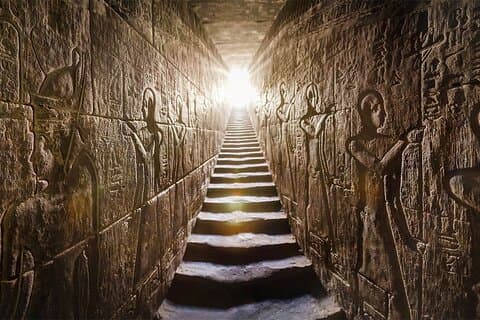 Dagstur besök Edfu Kom Ombo tempel från Luxor