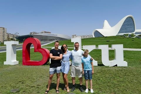 Visita guiada privada de 6 horas na cidade de Baku