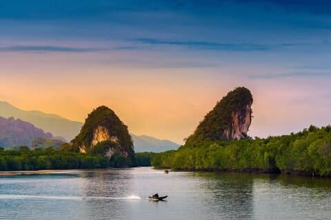 Krabi Private Eco Scenery Mangrove et grotte à Khao Khanab Nam