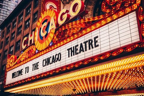 Chicago Theatre Tour Experience