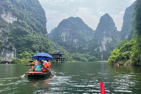 Hoa Lu Trang An Mua Cave Deluxe & Small Group Tour fra HANOI