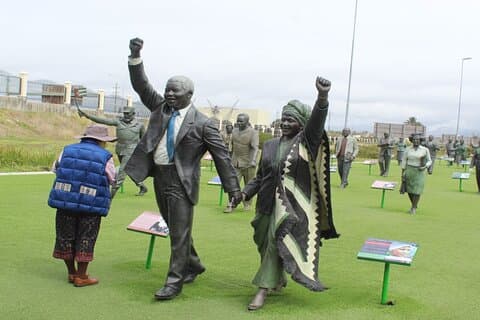 Robben Island, Long March to Freedom Exhibition plus hotellhämtning