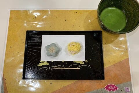 京菓子と抹茶づくりと街歩き。