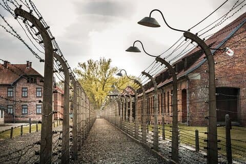 Circuit de 2 jours à Auschwitz et Cracovie depuis Varsovie