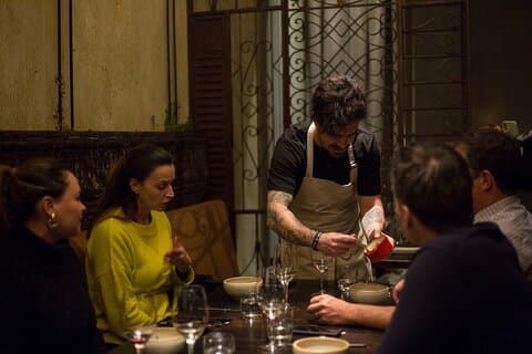 Vinícola Toneles e Jantar com Estrela Michelin no restaurante Saffron. Transporte particular