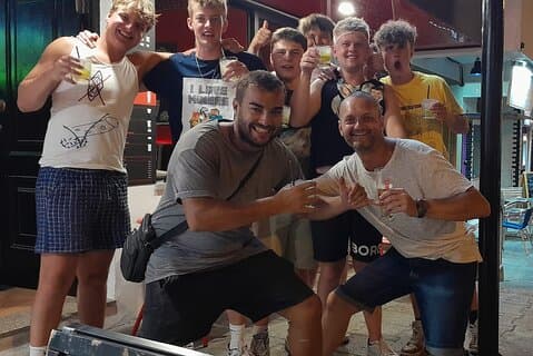 Albufeira PRIVATE Night Tour with Cocktails & Drinks