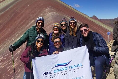 Excursión de un día completo a Rainbow Mountain desde Cusco + Grupo pequeño!