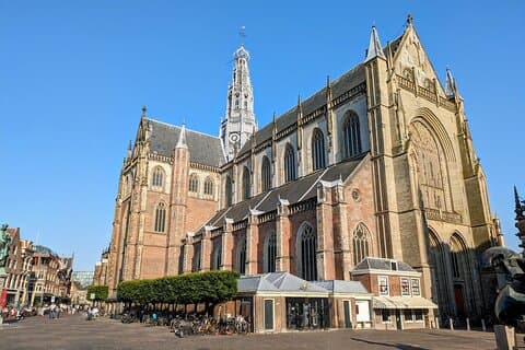 Haarlem Battle Quest: Self-Guided City Defense Adventure