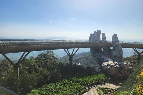 Golden Bridge- Marble Mountain- Monkey Mountain fra hotellet i Hue-Da Nang-Hoi An
