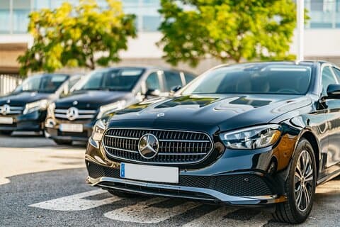 Privat transport fra Sevilla flyplass eller hotell i Sevilla