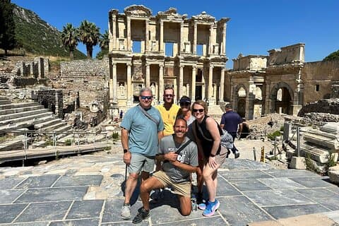 Small Group Efesos och Jungfru Maria Tour-Kusadasi hotell och hamn