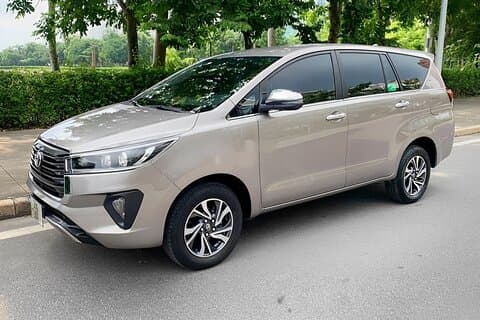 Nha Trang City privéauto met chauffeur 4 - 8 uur