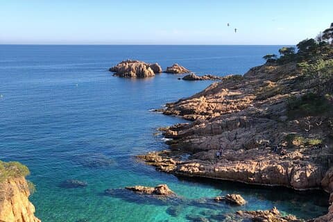 Cadaqués/Begur Private Luxury Tour Costa Brava by Mercedes Vogue