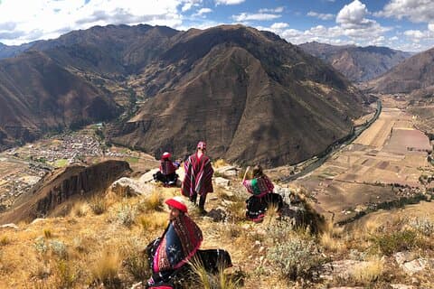 Full Day Weavers of Hope Experience in Patabamba