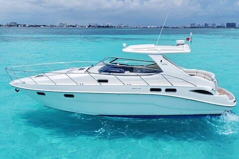 Private Yacht in Cancun 6 hours