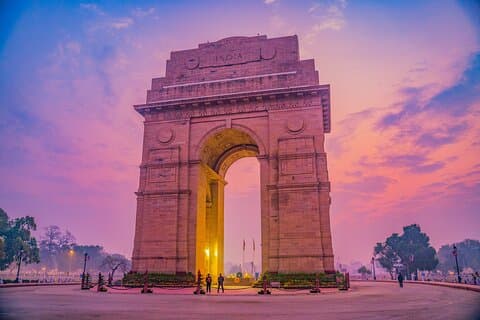 Excursão privada de dia inteiro em Delhi Old e New Delhi de carro