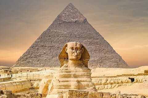 De Sharm El Sheikh: Excursão de dia inteiro pelas Pirâmides do Cairo