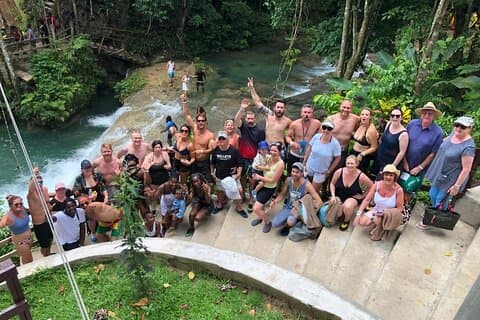 Dunn River Falls und Bluehole Exotische Wasserfälle