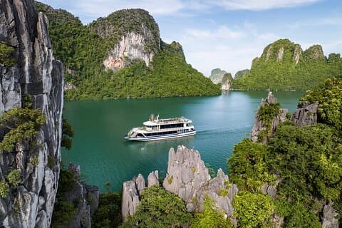 Halong Bay 5 estrelas cruzeiro dia de viagem: Almoço buffet e ônibus de limusine