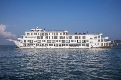 Ambassador Cruise – Største skip i Halong Bay Heritage (2D1N)