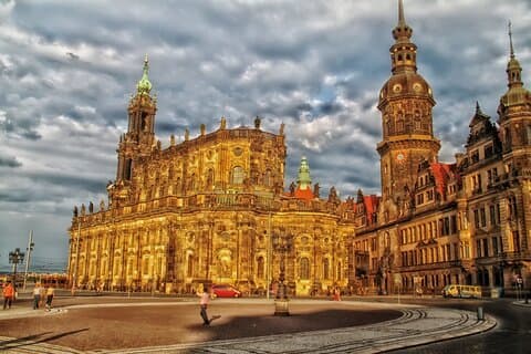 Privat tur Berlin - Dresden med engelsktalende chauffør