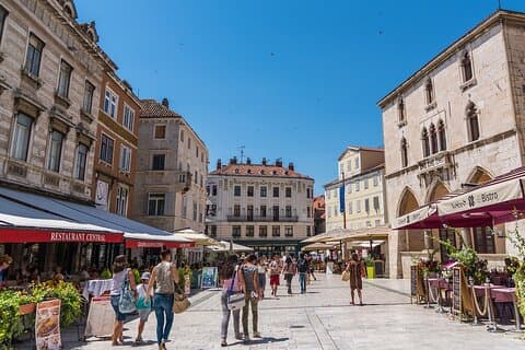 Transfert privé direct de Dubrovnik à Split, chauffeur local