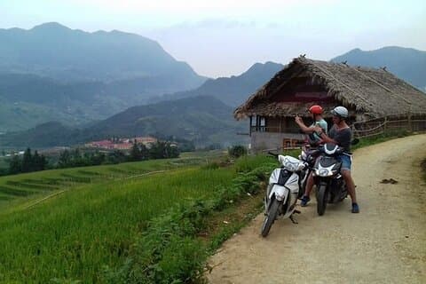 Tour privado de 1 día en moto por Sapa fuera de los circuitos habituales