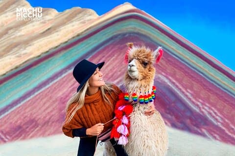 Heldags guidet regnbuebjergtur i Peru