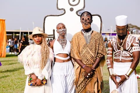 Tour de 10 días en el Festival Afrofuture