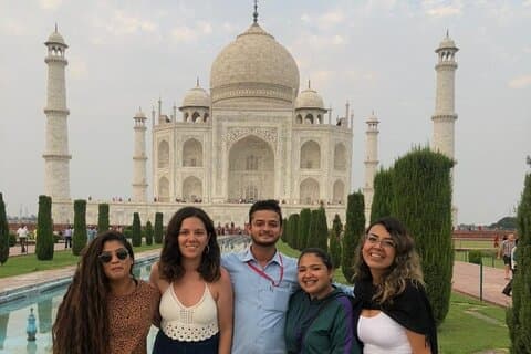 Excursión de un día al Taj Mahal con experiencia mogol desde Delhi