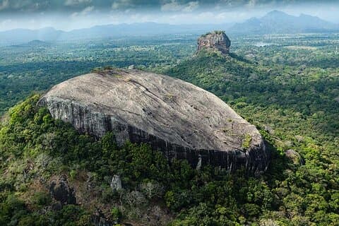 Kandy - Tour privato di un'intera giornata a Sigiriya
