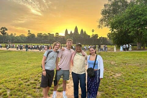 Privat guidet heldagstur i Angkor med solnedgang