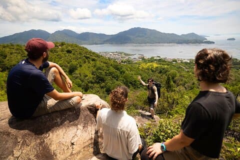 Miyajima Vues & Huîtres: Excursion primée d'une demi-journée