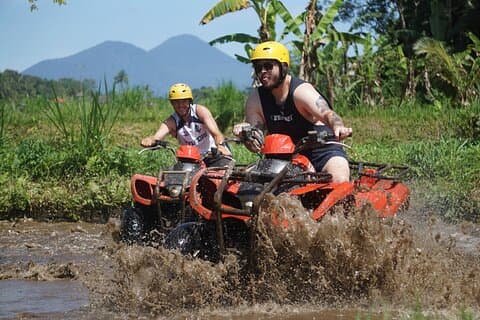 Bali ATV Ride e Ubud River Rafting com tudo incluído