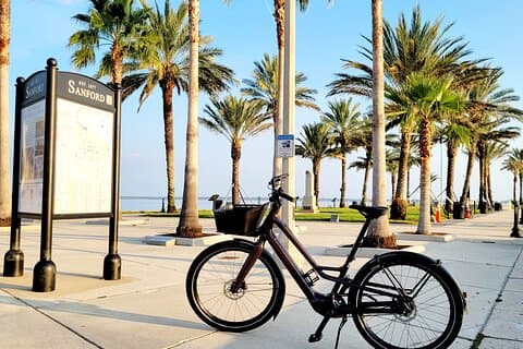 E-cykeludlejning - 2 timers udlejning i det historiske centrum af Sanford