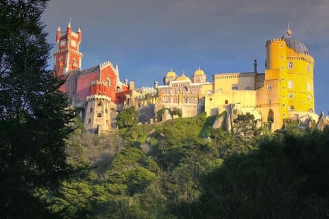 Sintra & Cascais privat tur fra Lissabon + Dinosaur fodspor på stranden!