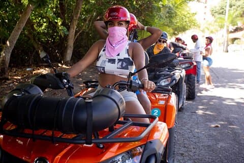 Visite privée en jeep et VTT avec tuba et déjeuner : All Inclusive
