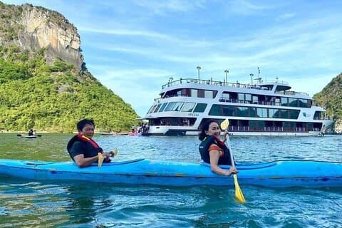 LE THEATRE Cruises – Das Wunder der Halong-Bucht, 2 Tage, 1 Nacht