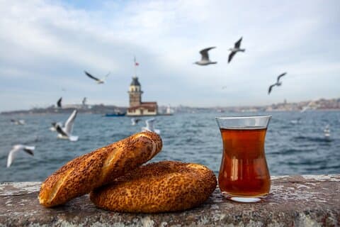 Visite privée de cuisine de rue à Istanbul avec véhicule VIP