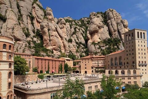 Private Morning tour Montserrat Monastery from Barcelona