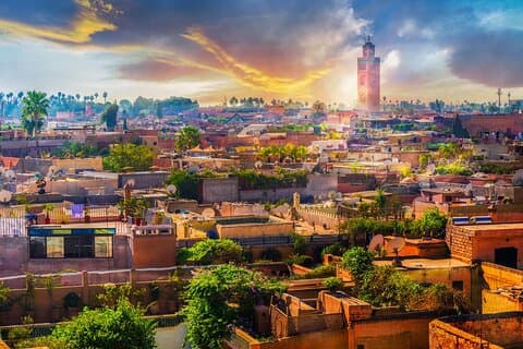 Von Casablanca nach Marrakesch: Ein Tag voller Geschichte und Kultur