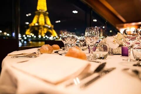 Menu Dîner Croisière Nocturne Paris Bateaux Parisien