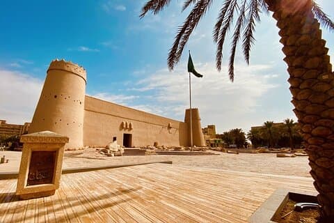 Riyadh Private Local Cultural Tour Authentic Saudi Experience