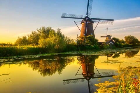 Kinderdijk Vindmøller og Delft Small-Group Tour fra Amsterdam
