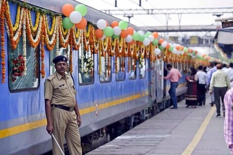 Tour privato di un'intera giornata da Delhi ad Agra