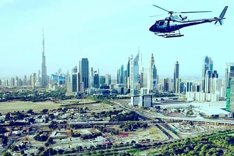 Dubai: Hubschrauberrundfahrt – 12 Minuten