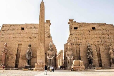 Tour privato di 2 giorni a Luxor dal porto di Safaga