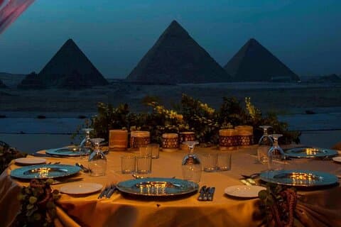 Middag med ljus- och ljudshow i Pyramids of Giza